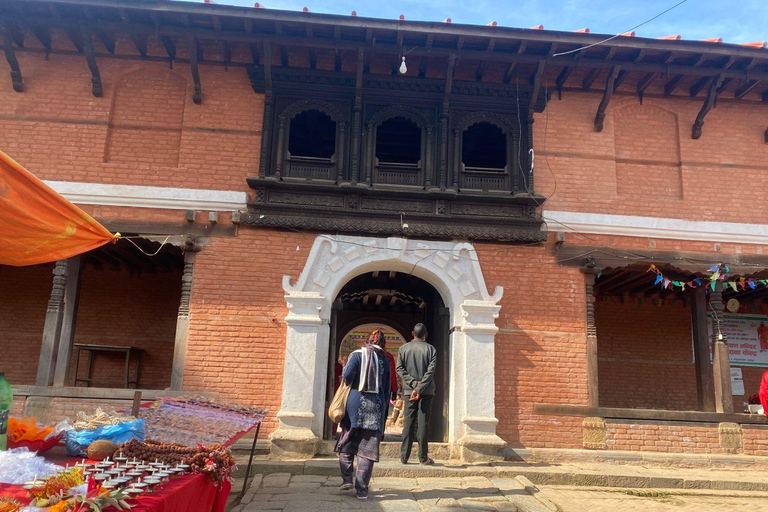 Kathmandu: Changu Narayan UNESCO Temple Guided Tour
