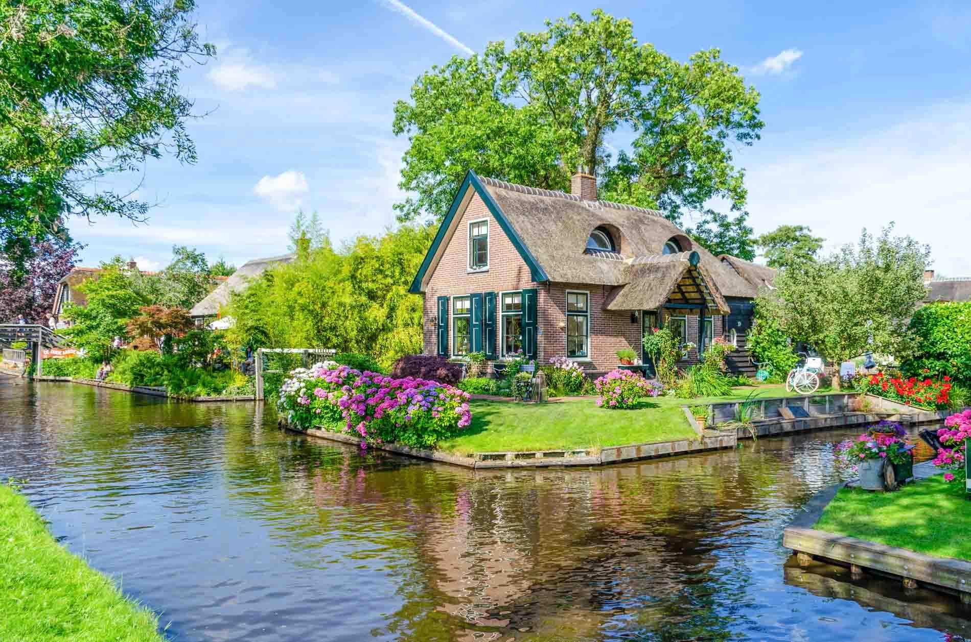 Giethoorn, Öffentliche Bootstour, Zaanse Schans Windmühlen Tour