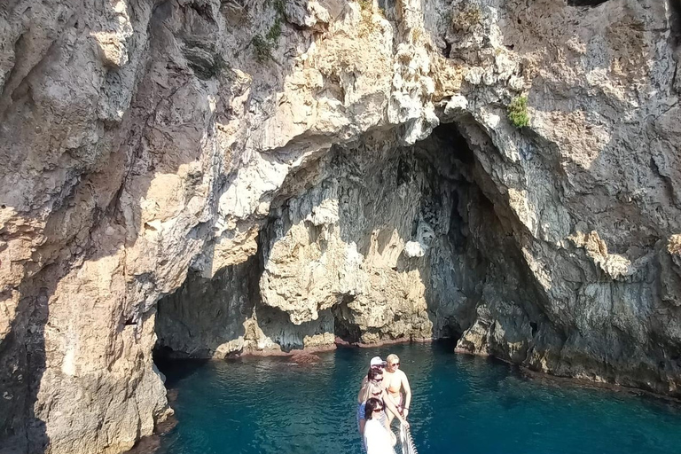 Antalya:Relax Boat Tour with Crystal Waters & Swimming Stops