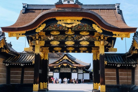 Takayama/Kanazawa: Shirakawa-go and Takayama Private Tour