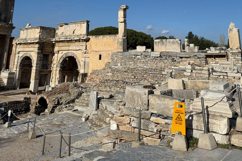 Icmeler: Ephesus and House of Virgin Mary Day Trip Tour without Entrance Fees