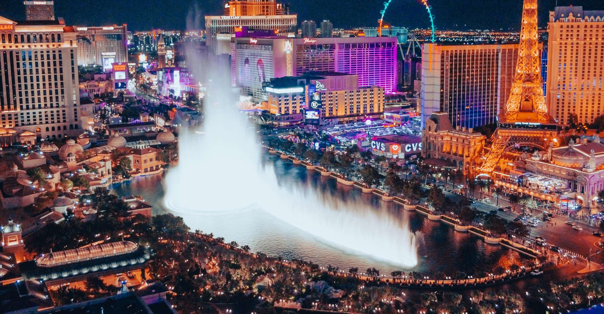 Las Vegas: Helicopter Tour of the Strip with Window Seats