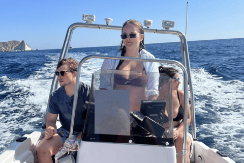 Santorini: License Free - Boat Rental No 2 Santorini: License free boat rental