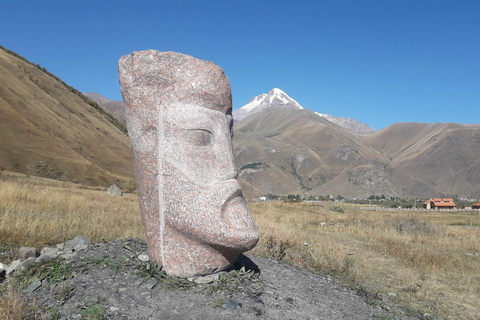 Kazbegi: Truso and Sno Valley with Driver