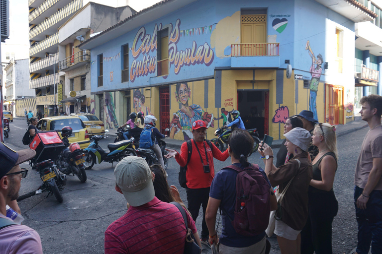 Tournée des arts de la rue de Cali (Salsa &amp; Resistance)