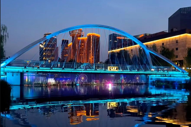 Liangma River Cruise: Single & 2-person tickets 1 Guest + 1 Pet Ticket | Night Cruise, 19:00 Session