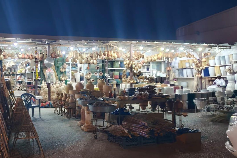 Muscat: Private Fanja Village, Souq, and Wadi Tayeen Tour