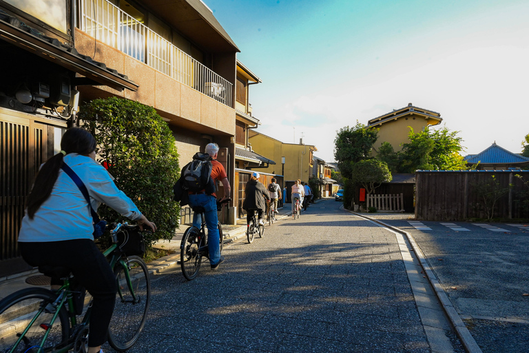 Quioto: Passeio de E-Bike com almoço