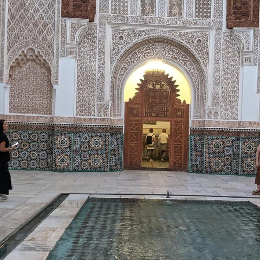 Visite guidée de la Médina de Fès par un guide local et des remparts de Fès en voiture - medina
