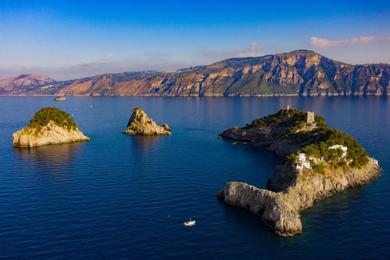 Excursion en bateau privé sur la côte amalfitaine au départ de Positano