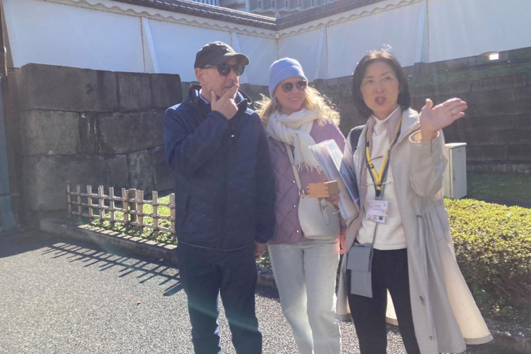 Tokyo: East Garden of the Imperial Palace Walking Tour