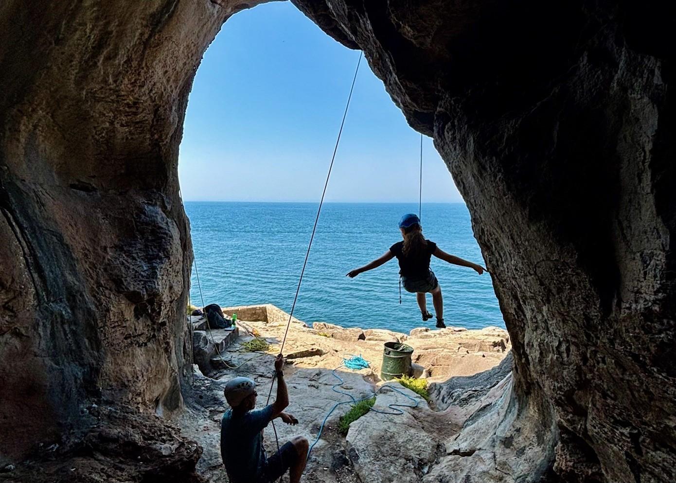 Peniche: Klettern an den wunderschönen Klippen direkt am Meer. Zertifizierter Guide.