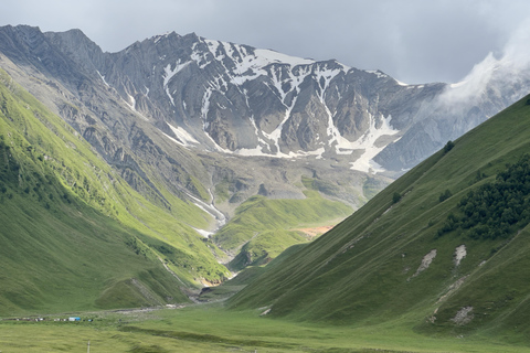 Truso Valley: All-Inclusive Day Hike