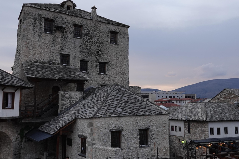 Bosnien Explorer Tour: Highlights von Mostar und Titos Bunker