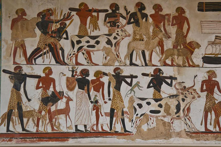 London: Sculptures and Art Tour at the British Museum