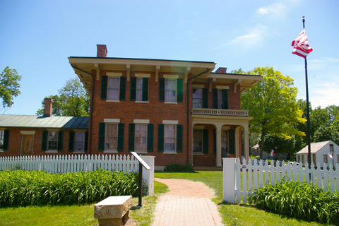 From Chicago: 1-Day Tour on Galena Tour With All Inclusives (50% Promotion on Child)