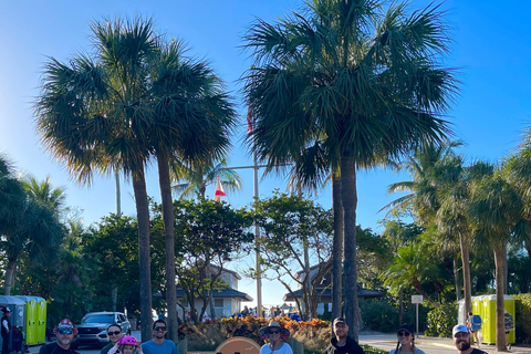 Naples Florida: Downtown Electric Moped Tour - Fun For All