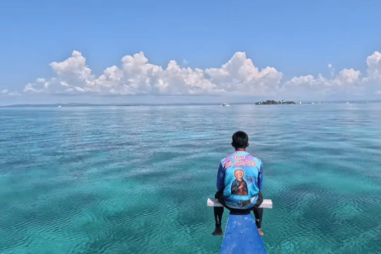 Cebu: Island Hop to Gilutungan, Caohagan, Nalusuan and Lunch