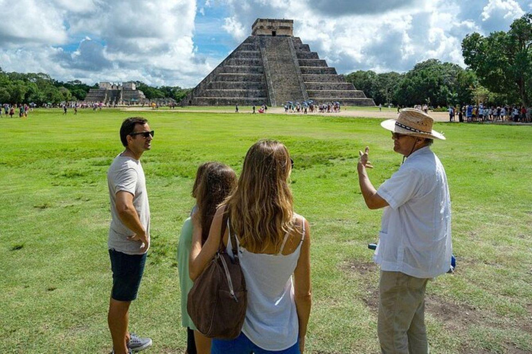 Von Cancun aus: Chichen Itza, Cenote & Valladolid Private Tour