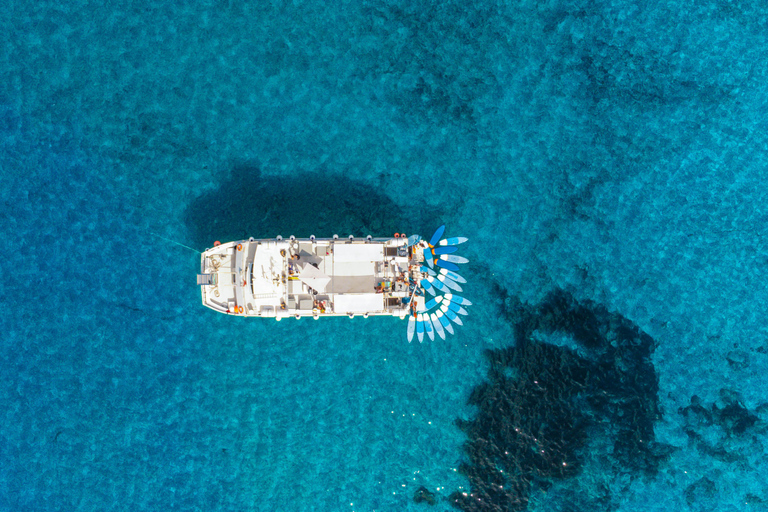 Ibiza: Crociera in barca a Formentera con pagaia, snorkeling e pranzoIbiza: Crociera in barca a Formentera con snorkeling e pranzo