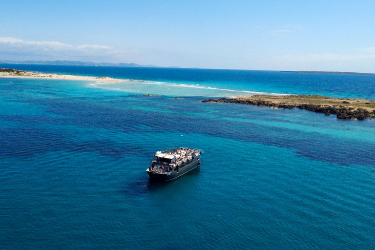 Ibiza: Formentera Boat with Open Bar, 3 meals & Sunset Party ADVANCE: Standard selection of food & open bar option