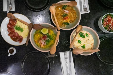 Bogotá: tour serale di Chapinero con cocktailBogotá: tour serale a Chapinero con cocktail