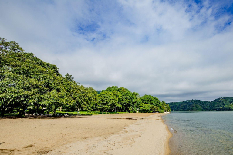 Three-Day relaxing, swimming at Lake Kivu in Rubavu
