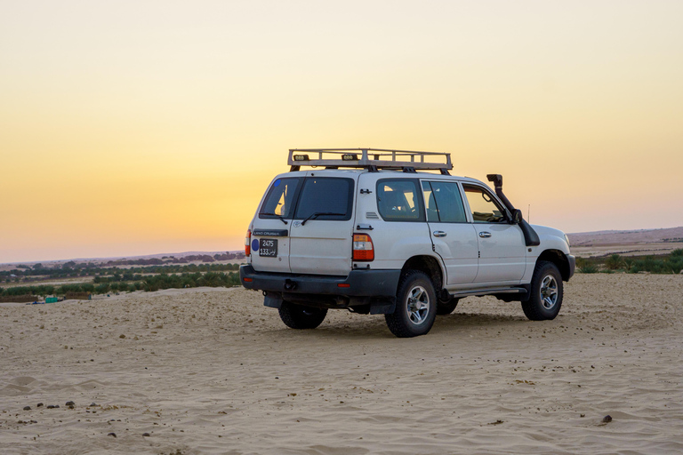 Tunisia: 4x4 Sahara Desert Tour with Dunes & Photo Stops