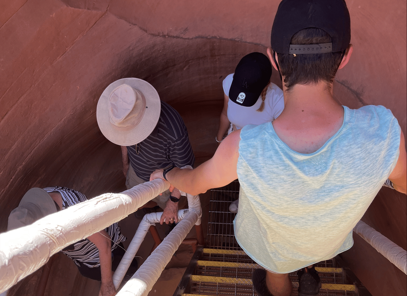 Page: Lower Antelope Canyon-tur med en trænet Navajo-guide
