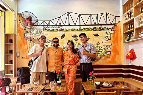 Hanoi: Old Quarter Street Food Tour with 12+ Tastings Small group tour with meeting point and spa experience