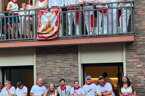 Pamplona Bulls: Balcony View & Gourmet Breakfast