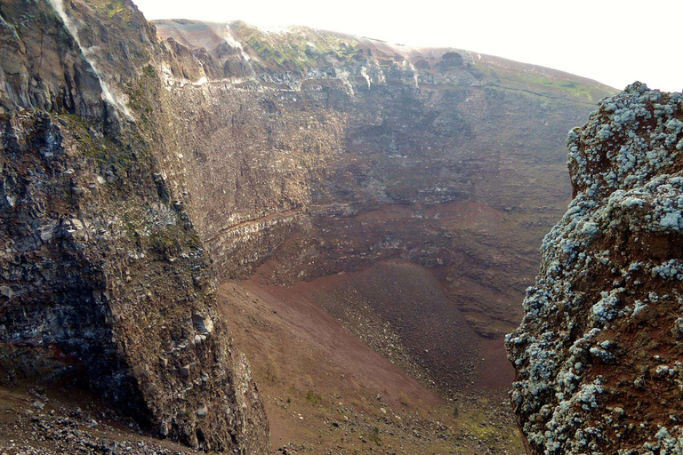 From Naples: Mount Vesuvius Half-Day Tour with Lunch Regular Tour