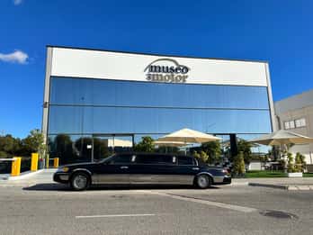 Benidorm: VIP Limousine tour to Museo del Motor