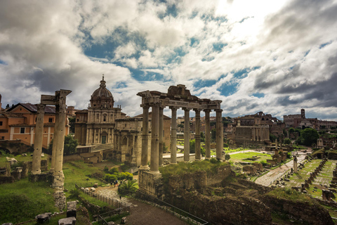 Colosseum Exterior Tour with Roman Forum & Palatine Entry
