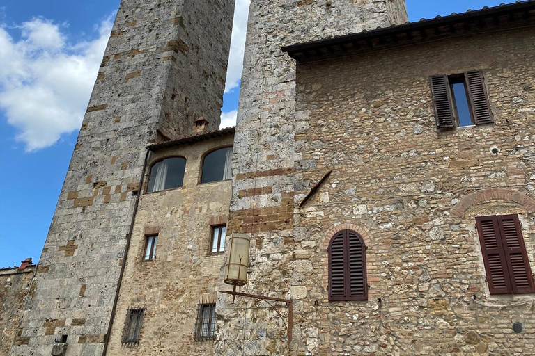 Tour di Siena e San Gimignano in van da Lucca o Pisa