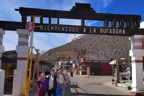 Ensenada: La Bufadora and Horseback Riding at Punta Banda