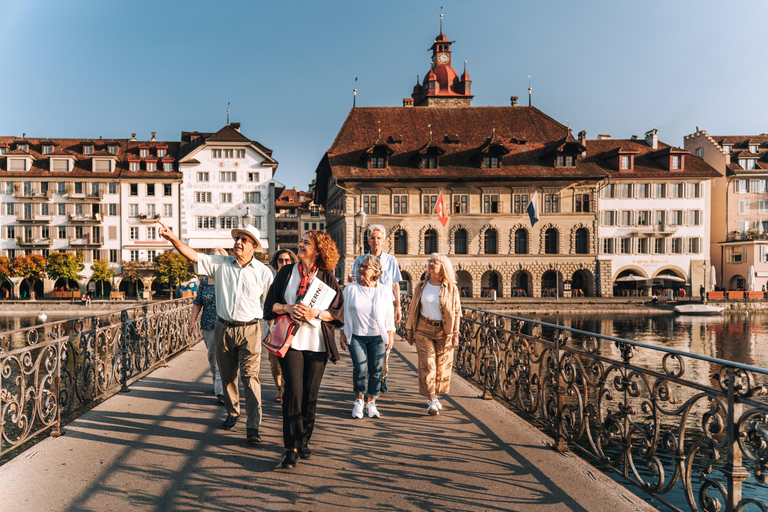 Luzern: Geführter Rundgang mit einem offiziellen FührerTour auf Englisch