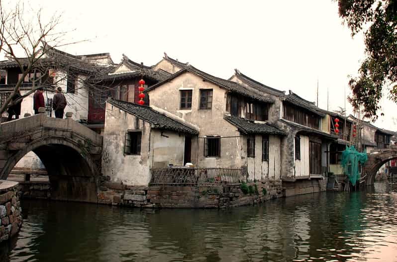 Ab Shanghai: Tagestour zu den Wasserstädten Zhouzhuang und Jinxi