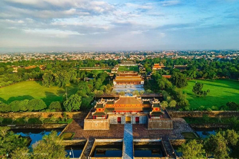 Tour di un giorno di Hai Van Pass e Hue da Hoian-Danang | Vietnam