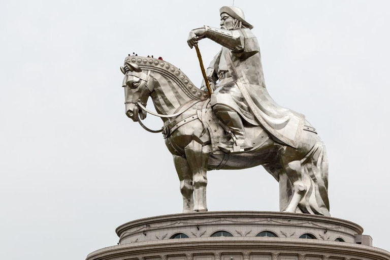 Ulaanbaatar: Guided City Tour with Private Transport