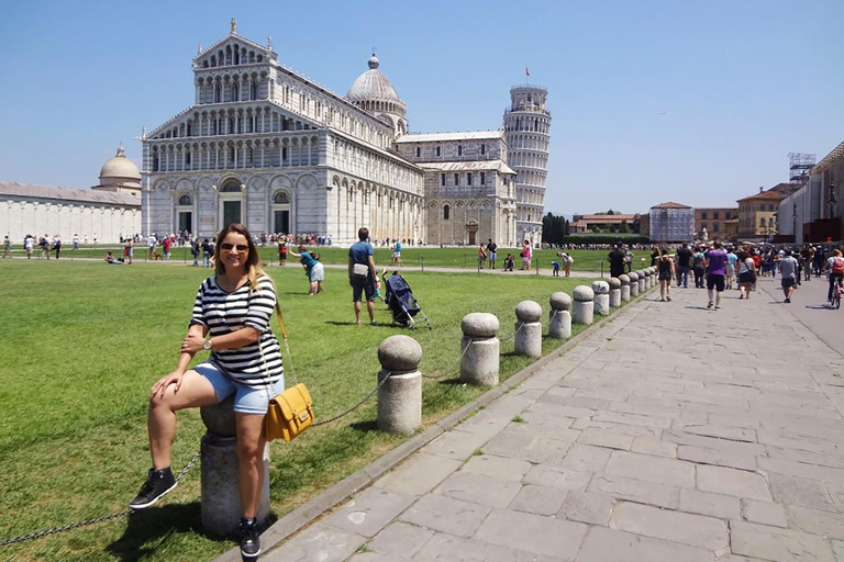 Ontdek de kathedraal, het baptisterium en de scheve toren van Pisa