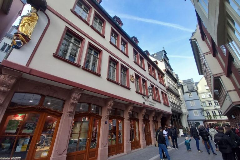 The “New Old Town” in Frankfurt Die neue Altstadt in Frankfurt