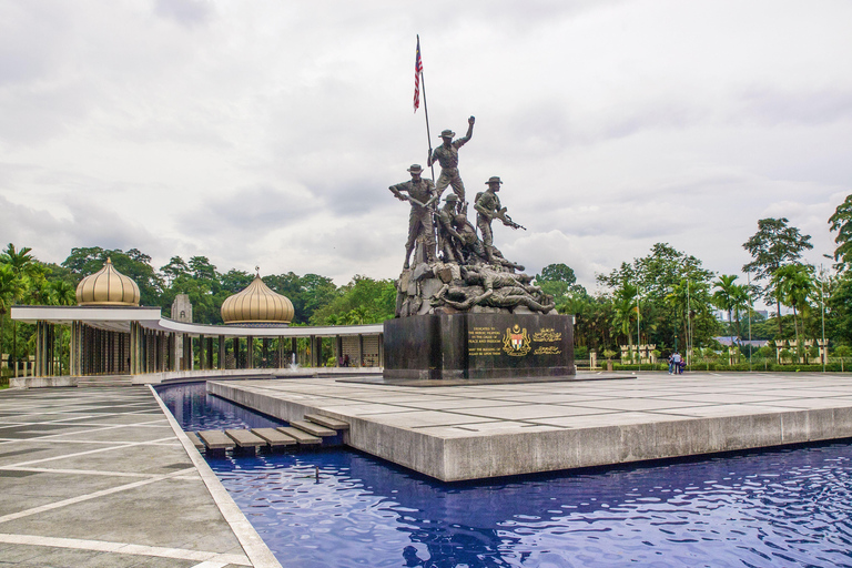 Kuala Lumpur: City and Countryside Tour with Batu Caves