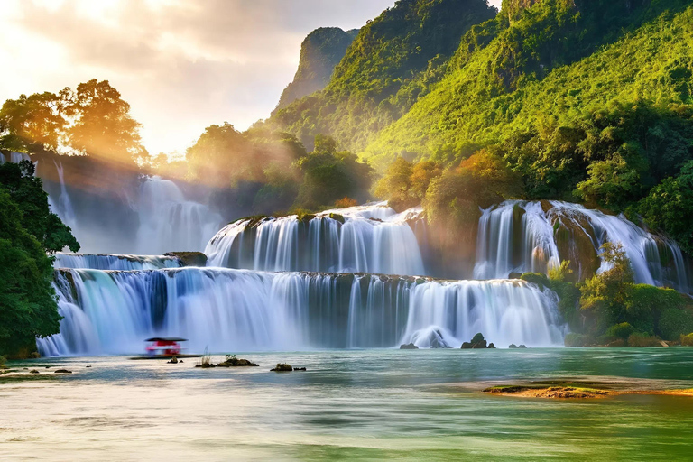 From Hanoi: 3-Day Cao Bang, Pac Bo, and Ba Be Lake Tour Group Tour With 4-Stars Hotel