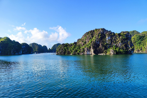 Lan Ha Bay: Full day – Lunch, Kayak, Cave, Biking