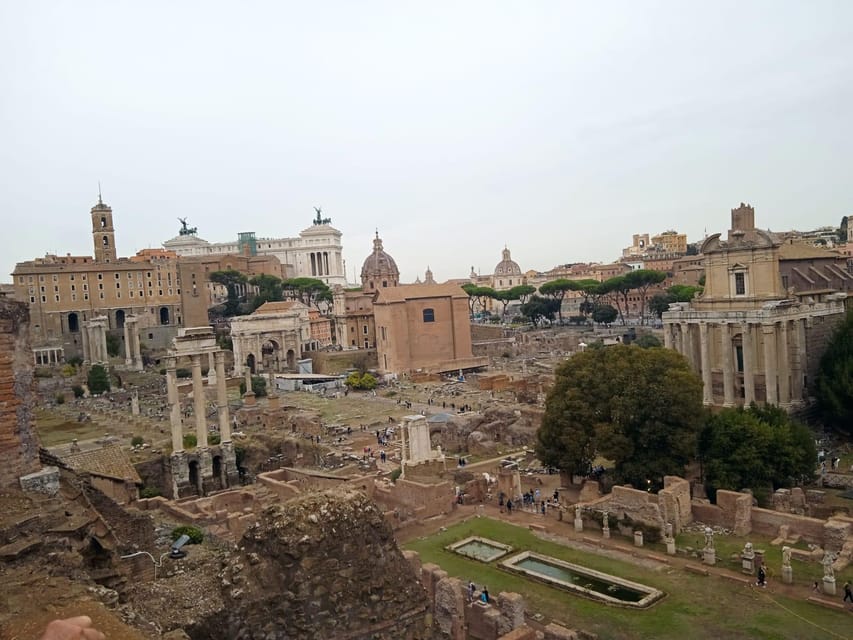 Exclusieve Rondleiding Door Het Oude Rome En Domus Tiberiana Getyourguide