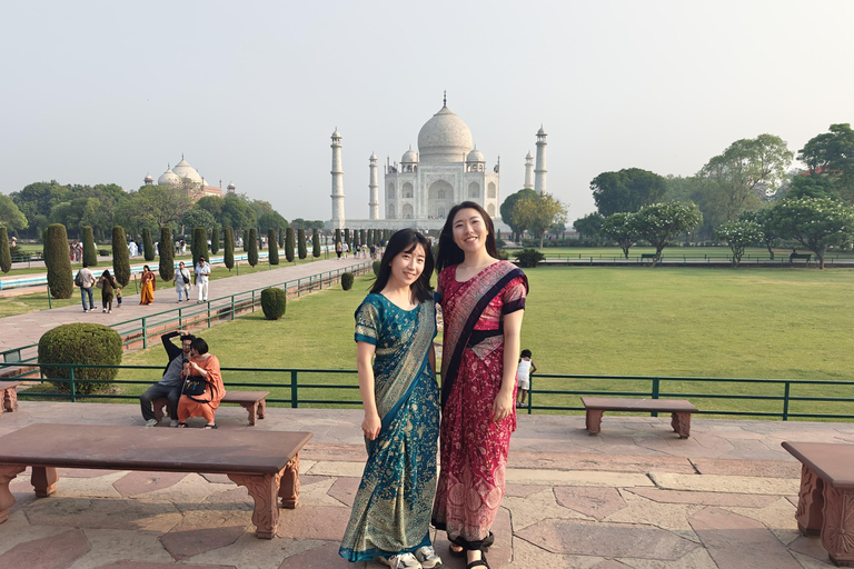 From Delhi: Taj Mahal Sunrise Tour with Elephant SOS Centres Tour with Car, Driver, Ticket, Guide & 5star Meals