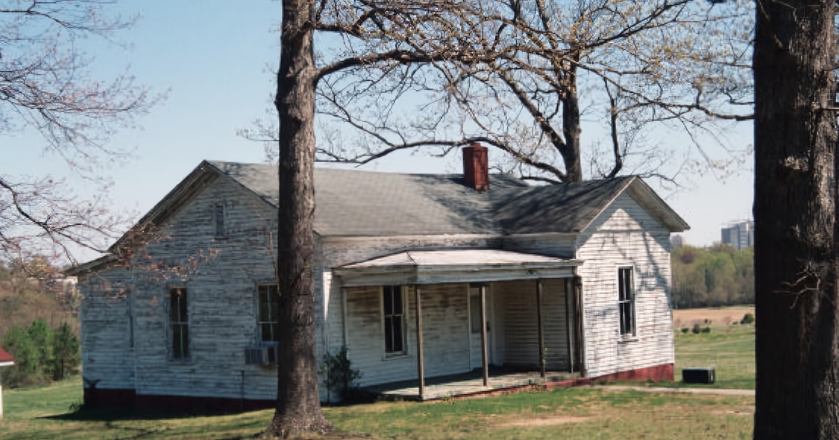 Dorothea Dix Asylum - Dark History Tour | GetYourGuide