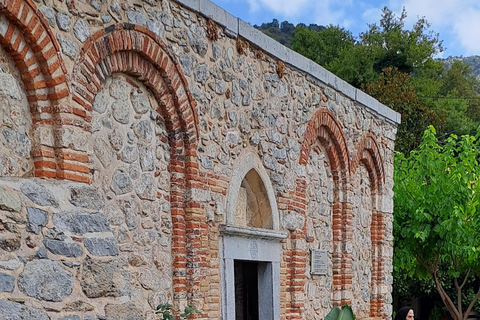 Kreta: Lasithi-platån, Zeus-grottan och byar Tour med måltidLasithi-platån - Zeus-grottan - rundtur i byarna