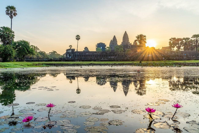 Recorridos de 3 días por la ciudad de Siem Reap y Phnom PenhExcursiones de 3 días: Siem Reap y Phnom Penh con Guía en Español